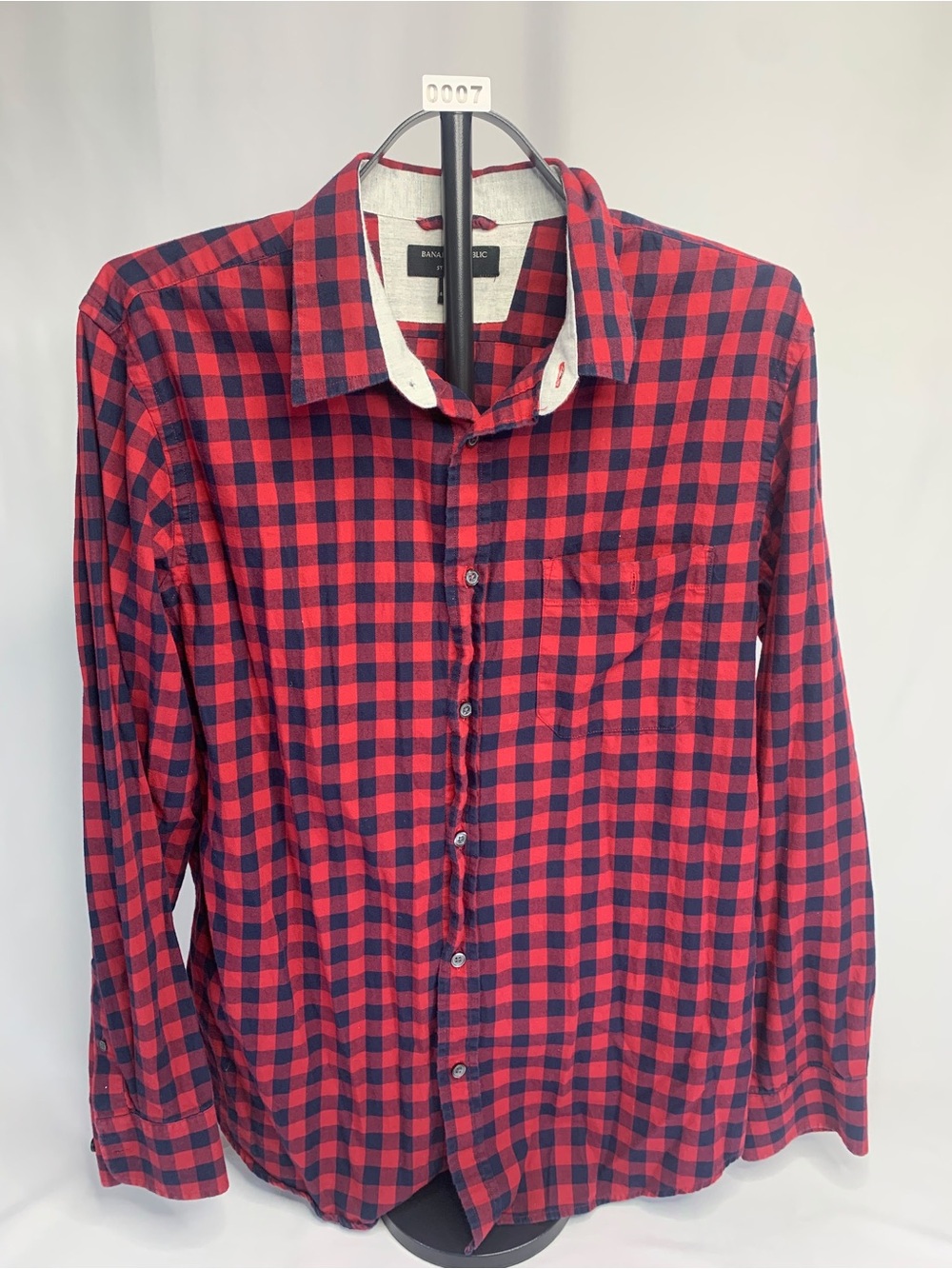 Banana Republic Red and Black Checked Long-Sleeve Button-Up Shirt